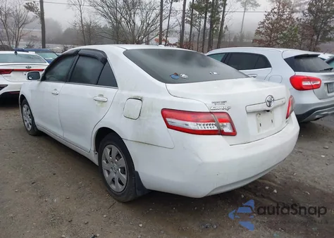 2010 Toyota Camry Le from USA, damaged, VIN 4T1BF3EK0AU580052